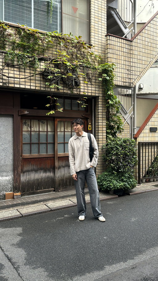 Feels like fall today in Tokyo 🍛 Heading to a cozy lunch in new knits and denim from @HM #ad
