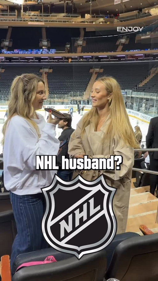 Did you guess correctly before the reveal? 🏒 @laurenkyle1 @iso.maddy