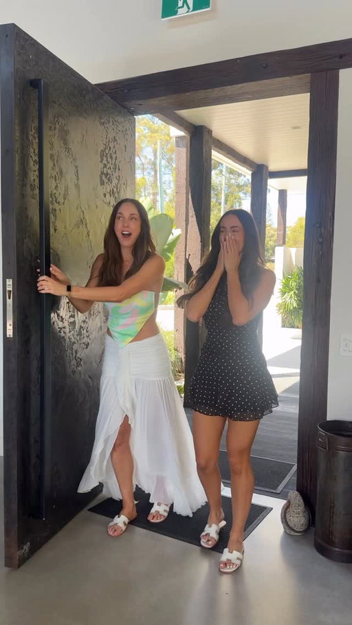 Not even a year in business together and we just launched our FIRST AUSTRALIAN RETREAT !!!

We now have Three retreats for 2026!!!

Bali MAY ❌  SOLD OUT
Bali SEPT ❌ SOLD OUT
Byron bay APRIL - TICKETS NOW LIVE !!!

Head to @sherises.podcast to grab a ticket ( limited spots )

HALF over the sleepover passes are already sold out - and we also have day passes for those who don’t want to stay PLUS payment plans!

2026 - already going to be a year to remember @sherises.podcast community LETS DO THIS!!