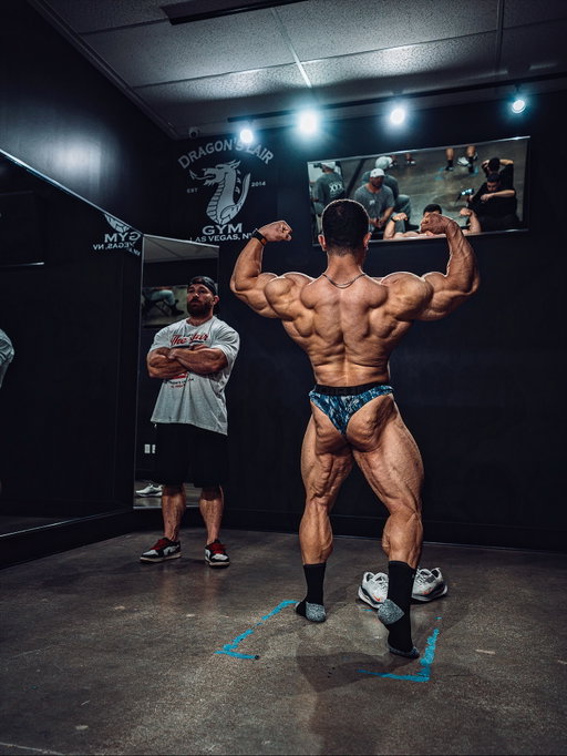 We discussed posing routines with the legendary @flex_lewis ❤️ and worked together to music. His truthful words and realist perspective were incredibly motivating.
Moments like these remind me why I started.
Respect, gratitude, and the burning fire in my heart ignited🔥
From the archives... but what I felt at that moment will never be erased from my life...

#DragonsLair #RoadToOlympia #RespectTheJourney #Bodybuilding