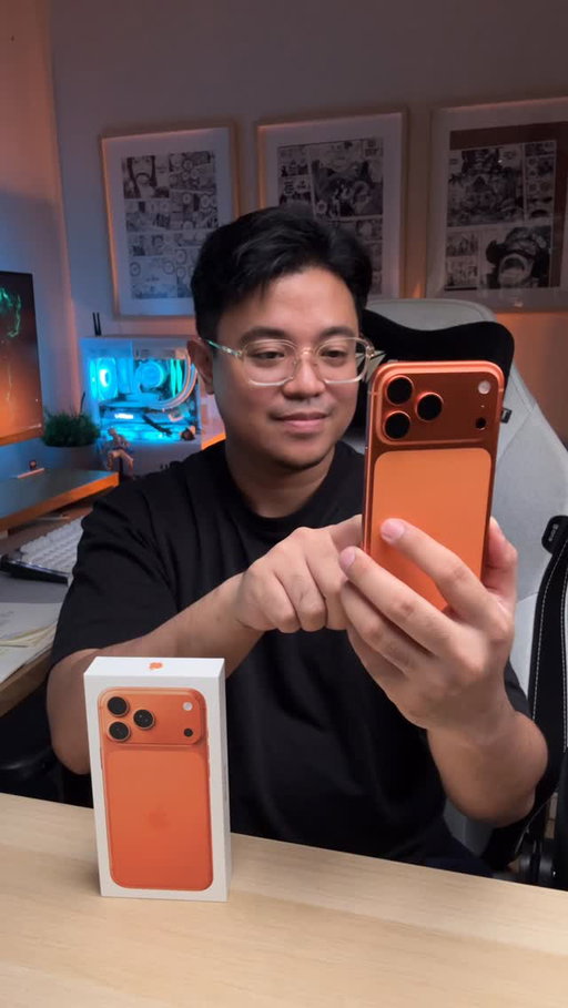 Unboxing the Apple iPhone 17 Pro Max in Cosmic Orange 🍊 Finally official in the Philippines! Get the latest iPhone 17 Series phones from @beyondtheboxph @digitalwalkerph @open_sourceph 😊

I’ll be posting a full review on my Youtube channel so stay tuned. For now, enjoyin ko muna ang iPhone 17 Pro Max 😍