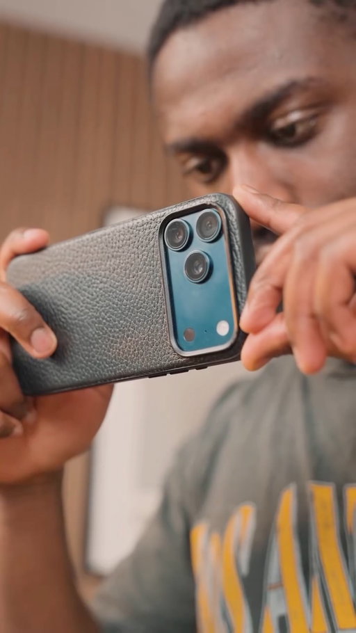 If you’re ever confused on some of the settings that you’ve come across while using the Blackmagic Camera app, here’s a breakdown!

Personally, this app is the ultimate camera app that can take your phone to legit cinema rig levels.

#iphone17pro #iphonetips #shotoniphone #cinematography #blackmagiccamera