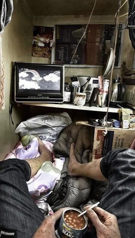 Sad reality of life in Hong Kong for so many people 😔🇭🇰
