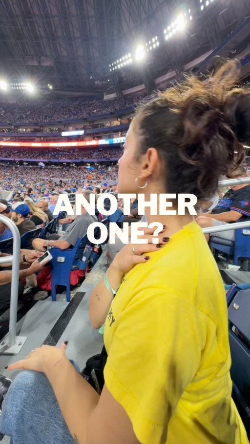 On a mission: locate, sip, repeat. 200ml of Peller at the ballpark, where are you? ⚾🍷@bluejays