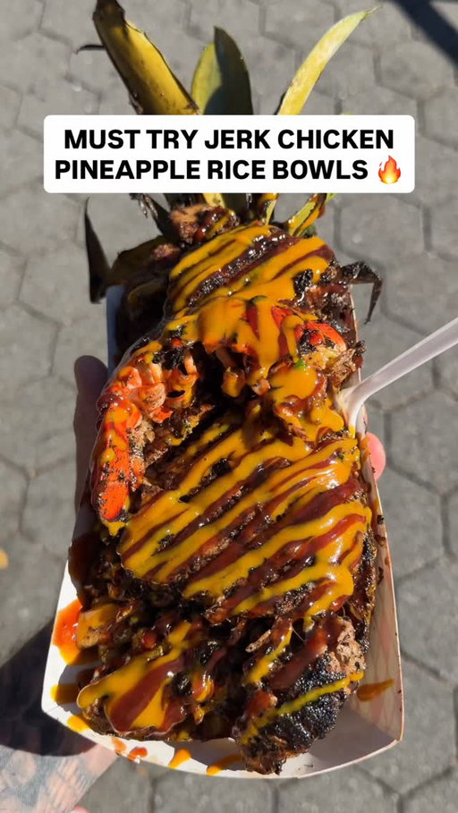 Yo this was actually insanely good @tntpineapple 

Much love to Chef Tonay he’s got something special going on ⚡️

#nycfood #nyceats #jerkchicken #soulfood #nyceeeeeats #streetfood #caribbean #caribbeanfood #unionsquare #nyceeeeeats #streetfood