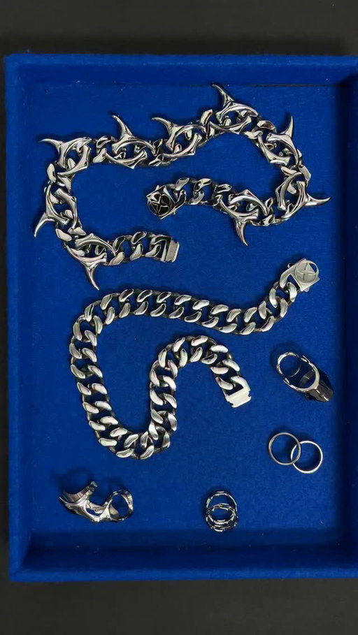 Jewelry without limits: Genderless, versatile, and crafted from stainless steel that never fades.

Find your forever piece at vitalydesign.com