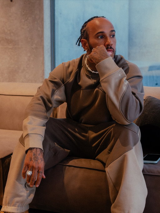 Saul Nash x lululemon. Always a major goal of mine to highlight and work with rising UK talent. Collection drops today, definitely check it out ~