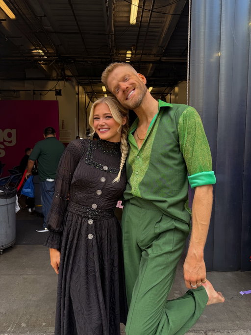 WICKED NIGHT!!! Vote for us now by texting “SCOTT” to 21523 ten times and go to dwtsvote.abc.com to cast your vote!! Tonight is going to be so much fun ✨🩷🪩💚