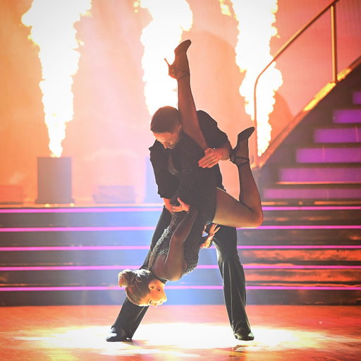 Danielle and Pasha have us under their spell from this #WickedNight Argentine Tango 🤩🪄 #DWTS