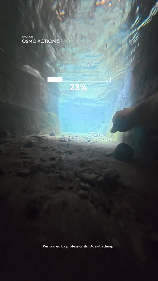 🤿 Secret underwater world unlocked—breathe easy while @steve_parkour1 dives in. With #OsmoAction5Pro's built-in color temperature sensor, true-to-life colors shine even in hidden waterways.

#dji #djiosmo #diving #UnderwaterAdventure #ActionCamera