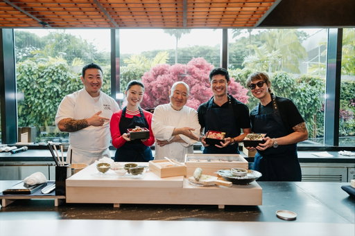 Cooking competition? Don’t have to ask me twice. Probably better at eating than the actual cooking but thank you @cheftetsuyawakuda @pavel_nigai for showing us how it’s done. 

Always a great time in Singapore @marinabaysands @las_vegas_sands, if you’re looking for a new trishaw driver or chef, you know where to find me🚴‍♂️👨‍🍳