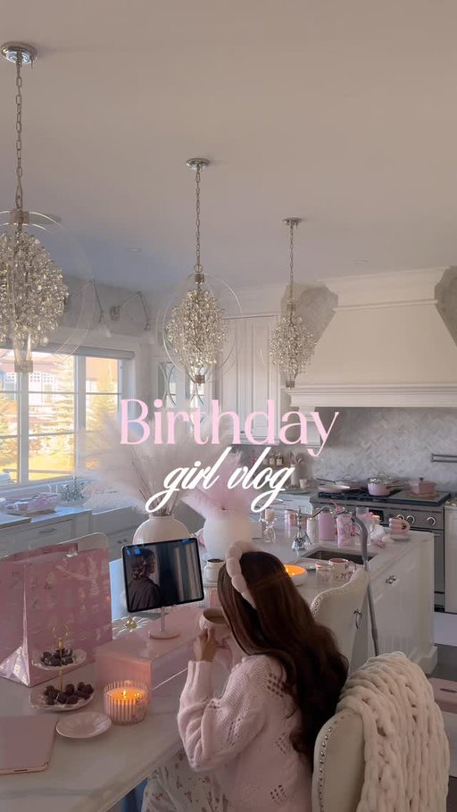 It’s my birthday!🎂🎀✨same pink morning routine, just feeling extra grateful today!🎀So happy to spend it with you…🤍🤍🤍

#morning #birthday #pinkaesthetic