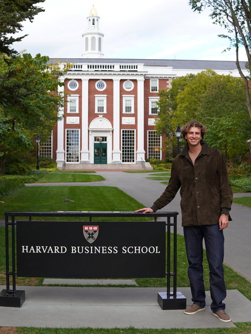 Honoured to join Harvard Business School @HarvardHBS as a guest speaker to talk about luxury marketing, social media entrepreneurship, and the language of satire 🎓 #ItsAllFamily