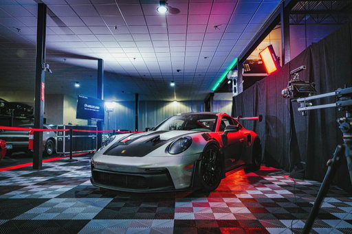 @throttlecarclub & @porschemaine hosted “Heritage & Horsepower” earlier in October and had this beautiful @porsche 992 gt3 RS on display, along with quite a few other examples 👌🏻🏆