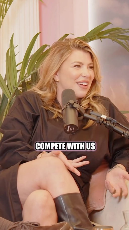 Do you agree or disagree?🫢👀✨

This episode with @oliviadbowen & @ab_bowen is OUT NOW! Link in bio💋