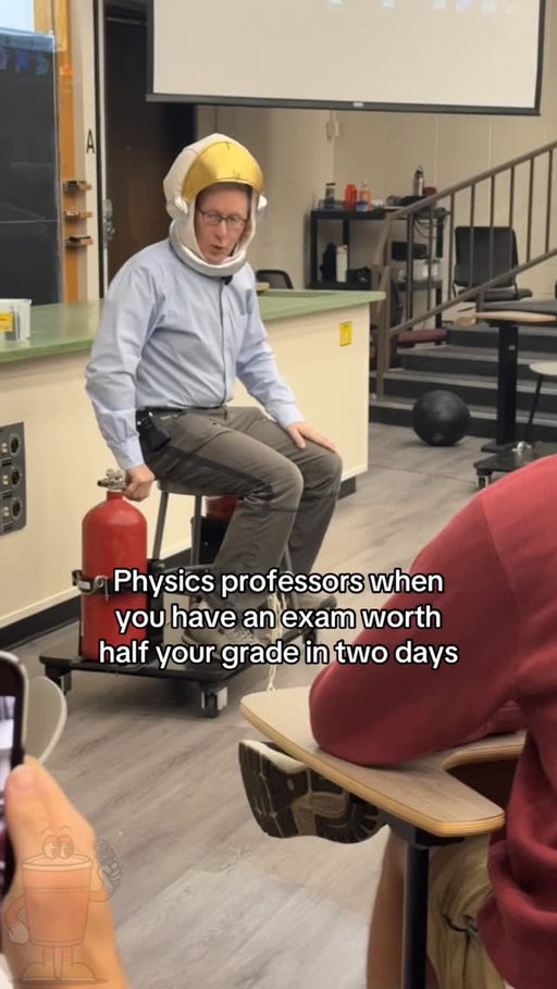 Normal college physics class
-
🎥TT/naurthausa