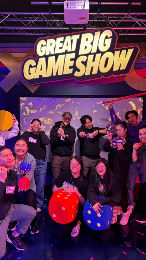 Fun Game Show Experience 📍 Great Big Game Show 🎊 ⁣ ⁣ ⁣
⁣
@greatbiggameshow just opened at @westfieldsouthcenter in Tukwila, WA! Game night options just got better because for 1 hour, your group up to 14 people will experience what it’s like to be on a game show with a live host! Two teams will battle it out through a series of mini games which are super fun and engaging! This is a great activity for work, friends, family, kids, everyone! Come check them out, book a session online in advance, and have a memorable time! ✨ ⁣ ⁣ ⁣ ⁣
⁣
Hours: 8 AM-Midnight⁣ ⁣⁣
Best for ages 6+⁣ ⁣ ⁣
Price: $44.99 per person⁣
.
.
.
#funactivity #gameshow #gamenightvibes #tukwilawa