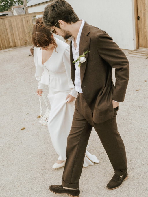 Last of the wedding spam! & a reminder to myself to get my outfit dry cleaned… 😅✨💫

Photos by @studiochloedavid 🫶🏼