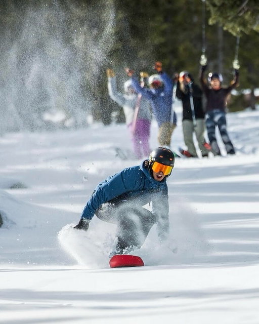Last call to win your dream winter getaway!
We’ve teamed up with @ikonpass to help you chase that woah feeling all season long.

Enter before it’s too late for your chance to win:
→ A 2-night stay at the Ikon Pass destination of your choice (up to $2,000)
→ 4 lift tickets to select Ikon Pass destinations
→ 2 Smartwool base layer sets

Plus, 5 additional winners will score 2 lift tickets each!

Giveaway ends tomorrow - don’t miss your shot to kick off winter in style.

Link in @smartwool bio to enter.

@winterparkresort 
@mammothmountain 
@steamboatresort 
@palisadestahoe