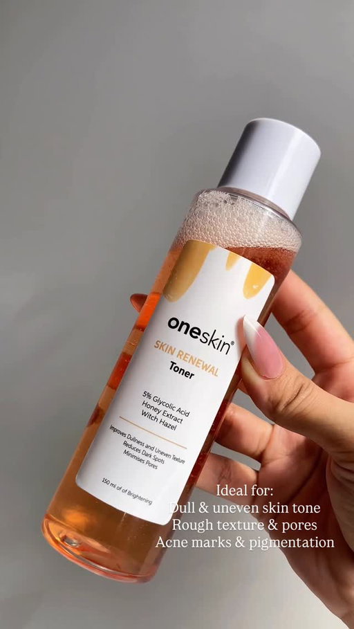 Glycolic acid refines, witch hazel clarifies, and honey extract soothes — who said radiant skin can’t start with a toner? 👀