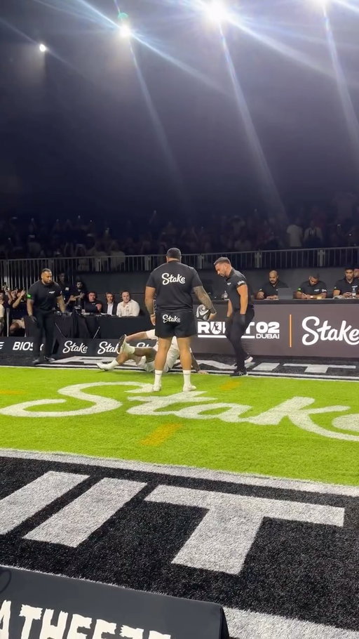 The opening collision from RUNIT 02 Dubai 😳💥

The bar has been set for the first collision on American soil ⏳🇺🇸

Sign-up via LINK IN BIO 🔗