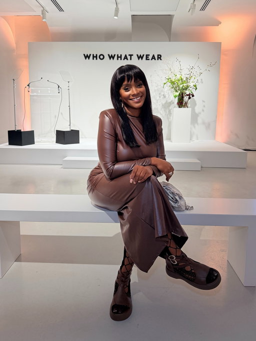 J U D G E  D U T I E S | 3rd year as a Judge for @whowhatwear.uk NEXT IN BEAUTY, had a lovely evening at the awards night. 

So many amazing beauty brands. 
Congratulations to all the winners! 

Then a quick stop off afterwards for another cocktail and a bite to eat @thestandardlondon. 

#dionnesmith #hairstylist #hairexpert #judge #lifestylediaries #adayinthelifeof #celebrityhairstylist