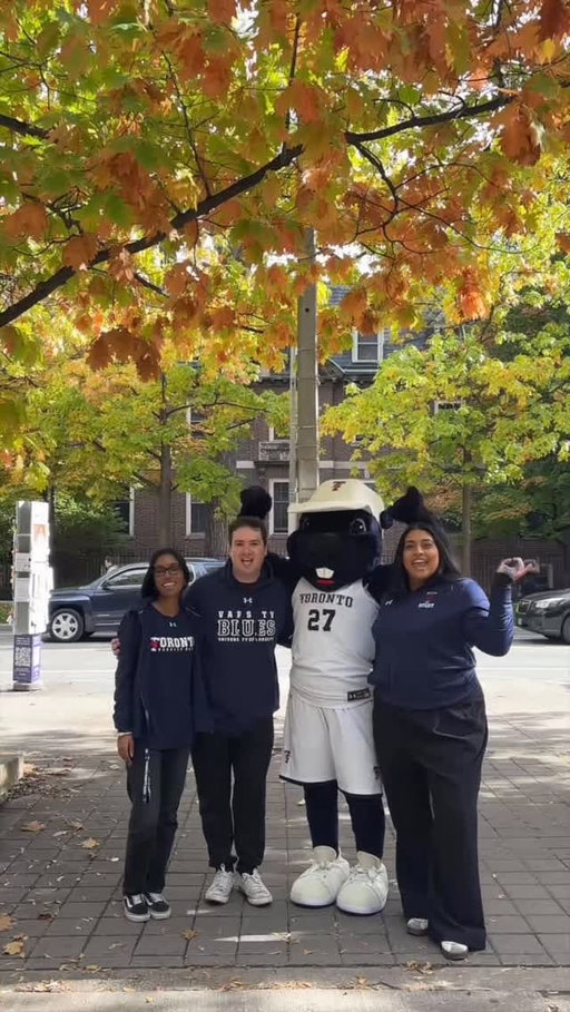 #UofT is excited to cheer on the home team in the World Series. Join us on Front Campus tonight at 8:00 p.m. for our first game day watch party. Let’s go, Blue Jays! #WANTITALL ⚾️ #UTogether
 
For more details about the watch party, visit our link in bio or uoft.me/blue-jays.