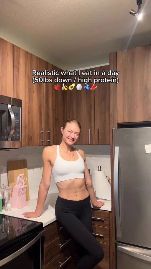 Everything I ate today 🫶🏼

It’s crazy to think that the old me would’ve felt guilty for having dessert… I was so conditioned to believe it would ruin my progress. Now I focus on long-term success instead of short-term fad diets or unrealistic “quick fixes.”

Building a balanced lifestyle has made all the difference. I know my mental health would be in the trenches if I still lived by a bunch of rules and restrictions around food.

These days, I eat as healthy as I can, make swaps when possible, and embrace convenience because life is busy (and I never deny my sweet tooth).

That mindset shift has helped me see real, long-lasting  results in weight loss, muscle tone, and my overall glow-up ✨ and most importantly, it’s healed my relationship with food ❤️

#BalancedLifestyle #highprotein #WeightLoss #WellnessJourney #MindfulEating #bodytransformations