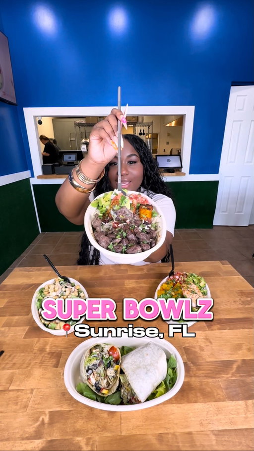 🥗🔥 Just found your next go-to spot for flavorful, customizable bowls @superbowlzzz in Sunrise, FL!

They’ve got it all: mac bowls, rice bowls, salad bowls, nachos, and wraps — and you can even build your own 🤩

Here’s what I tried:
🍚 Double Play Bowl
🥗 Corner Kick Bowl
🌯 Face Off Bowl
🍗 The Fast Ball
🌯 The Cutter Wrap

Every bite was packed with flavor and freshness! Whether you’re craving something cheesy, protein-packed, or light — @superbowlzzz got you covered 💪

📍 9330 W Commercial Blvd, Sunrise, FL

Trust me… this is your sign to pull up and build your dream bowl 😋
-
-
#SunriseEats #BrowardEats #SouthFloridaEats #BuildYourOwnBowl #MacBowls #RiceBowls #SaladBowls #FoodieFinds #FloridaFoodies #EatLocalFL #HealthyEats #WrapLovers #FoodieLife #SouthFloridaRestaurants