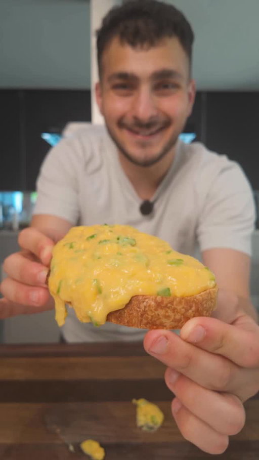 You’re cooking scrambled eggs wrong…

#food #cooking #recipe #yum #eggs #delicious #foodhacks #stainlesssteel #scrambledeggs