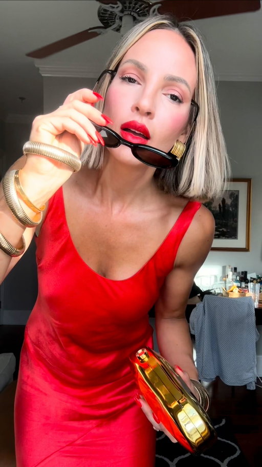 Take this from someone in her 40s — start now.

The lasers, the muscle gain, the knowing your worth… it all pays off. And not just in your glow — in how you carry yourself.
Confidence doesn’t have an age limit —it just keeps getting better with experience. 🫶🏻