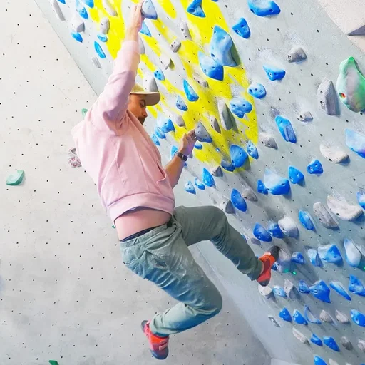 0 Hours VS 100 Hours...

I've spent 100 hours bouldering on the Moonboard. How has it impacted my climbing? And can I send my first 7A/V6 on the board?

New video out on the climbing channel!