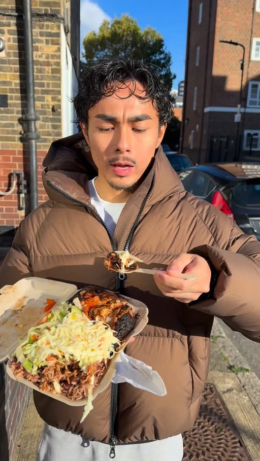 This is the BEST jerk chicken I’ve had in London #london
