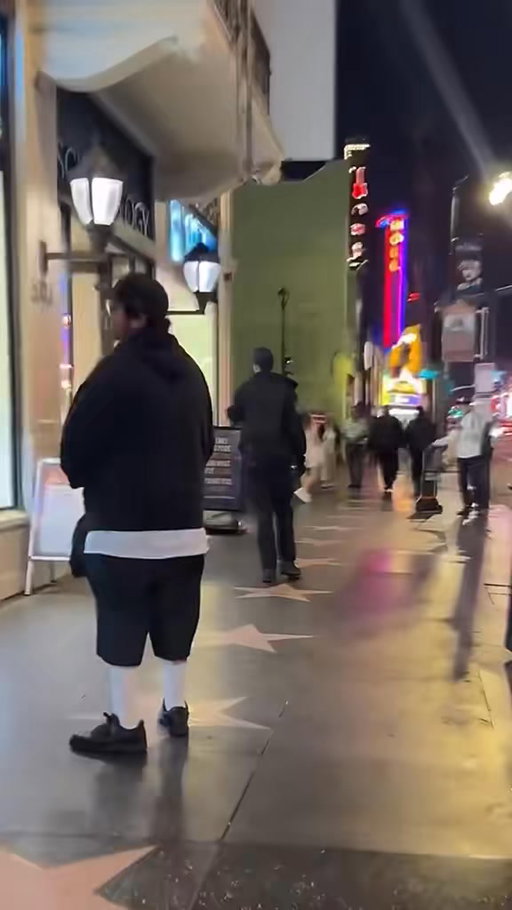 Scientology locks a mans Gf inside the building 🤯 #scientology #hollywood
