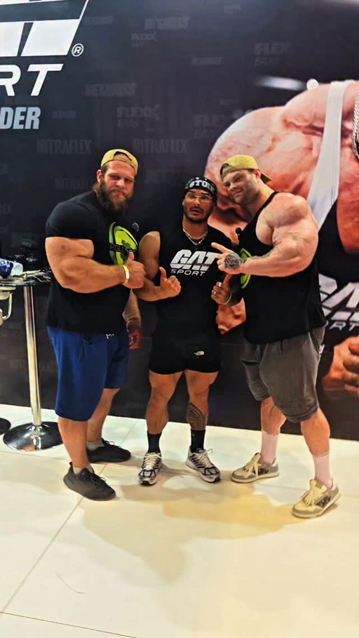 @danilov_sergey95 @smaevofficial @jeremy_buendia @poleznoo.ru