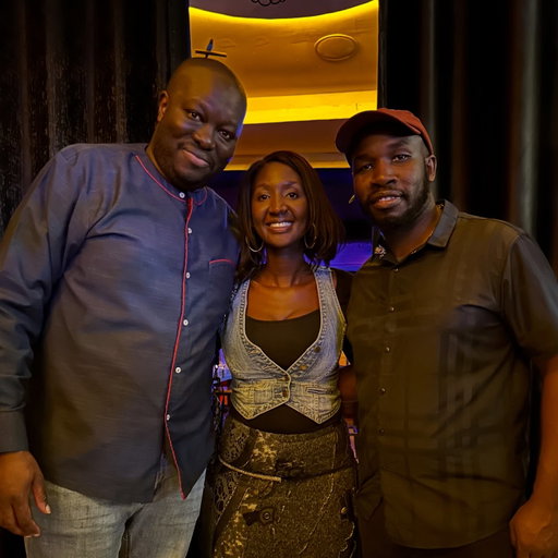 What a wonderful weekend. 
3 sold out shows for @arthursimeon alongside @mammitoeunice at the @nairobilaughbar 
Also something historic happened, @standupcollective produced Arthur’s special Behave Yourself right here in Nairobi. A culmination of so much hard works and so many things. 
Directed by my friend @darrenaroundtheworld  can’t wait for the world to see this. 
Massive thanks to everyone who showed up. Special thanks to the features thro’ the weekend,  @chai_kneees @murumba_  and @justinewanda 
Special thanks to our partners @chemichemi_  and @tribesmanpictures 
#standupcomedy