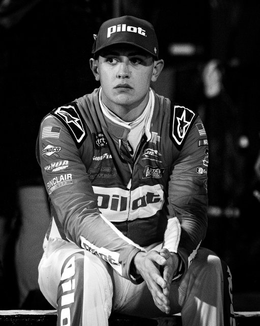 It hurts. One spot short of fighting for the championship for the second year in a row.

Gave it everything I had, we fought until the very end, and I couldn’t be more proud of this team for everything we’ve done this season.

Back to work. I’ll be back better. 💪🏼
