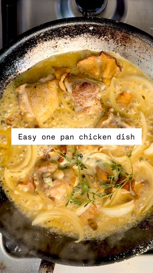 Easy one pan cooking that’s my go to. Chicken thighs, sake, butter, soy, and yuzu, simple, quick, and packed with flavor.

Recipe (2 portions)
Chicken thigh 2 (quartered)
Onion ¼ each
Green onion 2
Chanterelles 4–5
Garlic 1 tbsp
Thyme pinch
Butter 2 ounces or 55grama
Sake 250–300 ml
Soy 1.5–2 tbsp
Yuzu 1 tbsp

Season, flour, sear 1 min each side. Add all, cover, cook 4–6 min on med-low, stirring so it emulsifies.

#cooking