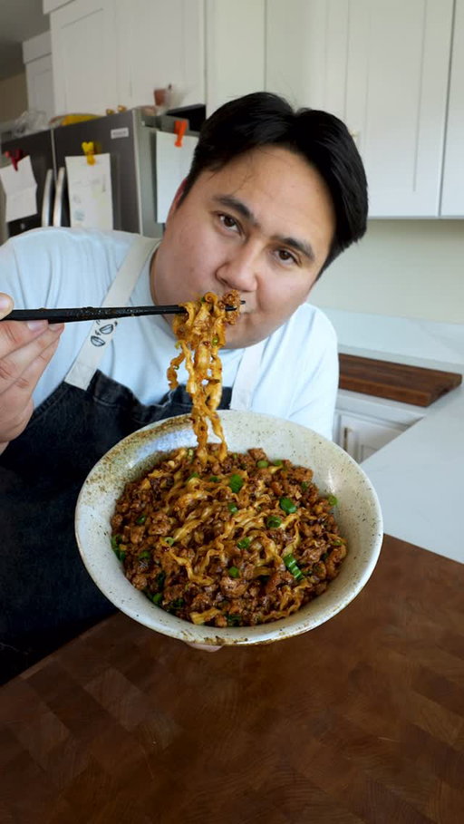 Chili Garlic Noodles 😮‍💨🔥 #cooking #recipe #easyrecipe #lunchideas #dinnerideas