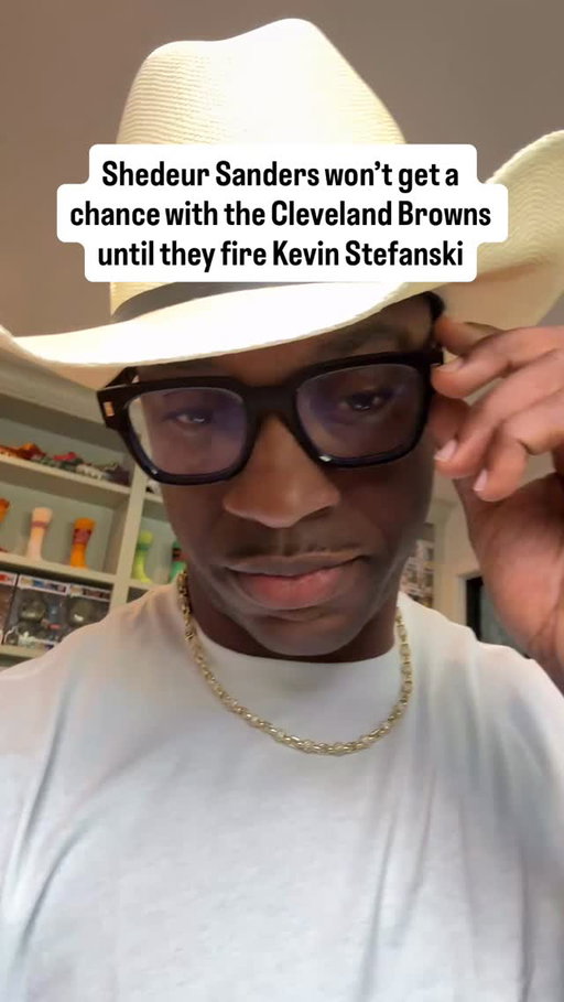 The only way Shedeur Sanders EVER gets a chance to be the starter in Cleveland is if Kevin Stefanski gets fired.

#explorepage #instareels #NFL #football #cleveland #mylesgarrett #shedeursanders #rg3 #outtapocket