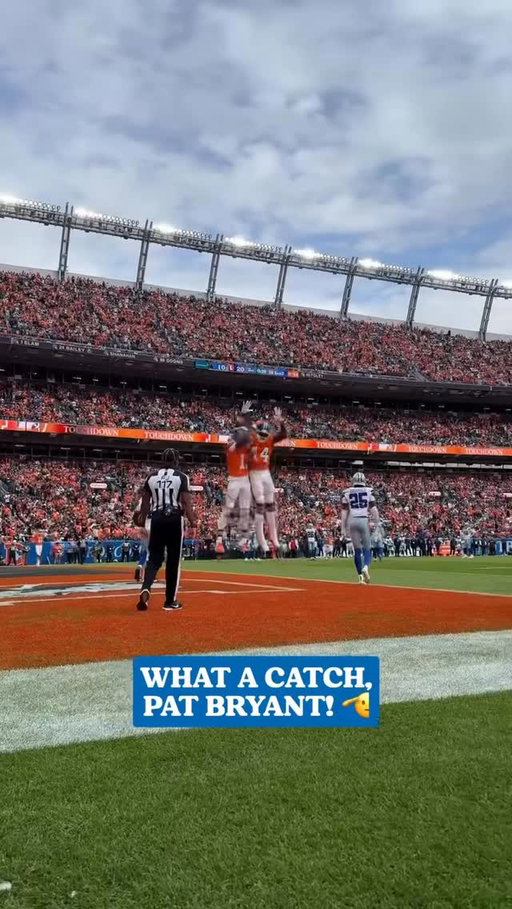 Rook’s first TD‼️

📺: CBS