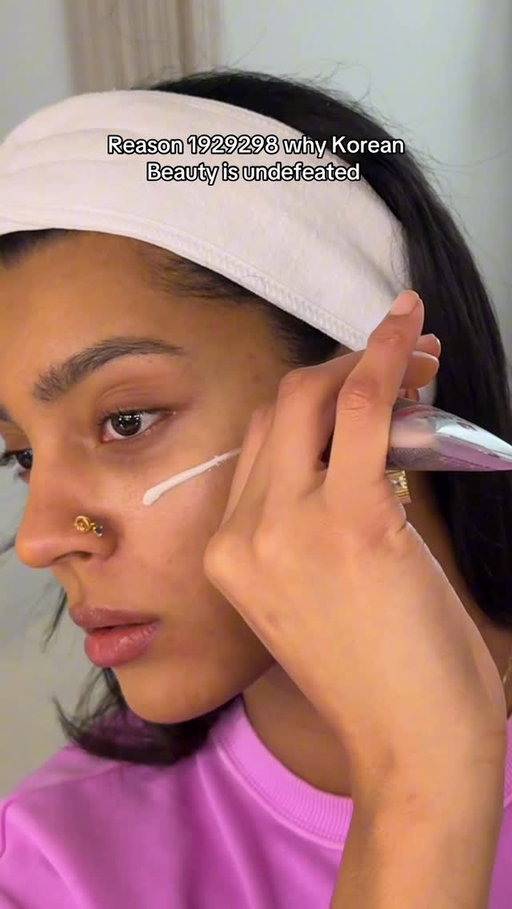 K beauty has not disappointed me yet! The color match and COVERAGE on this CC cream is unreal @erborian_usa