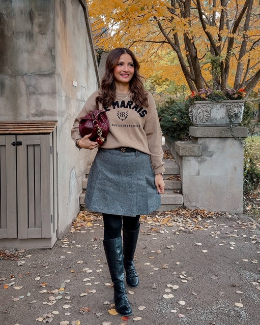 Wearing the perfect fall staples from the @reitmans x @julianne_costigan collection during my fall bestie staycation at @langdonhall last week 🤎✨🍂

#ootd 
sweater: @reitmans 
skirt: @reitmans 
trench: @commense.official 
bag: @commense.official 
boots: @ketchshoes.ca 

#FallOutfitInspo
#OOTDFall
#FallStyleEdit
#ChicFallOutfits
#EffortlessChic
#ModernFeminineStyle
#CanadianStyleBlogger
#TorontoFashionBlogger
#CanadianContentCreator
#styleinspo #commense #reitmans