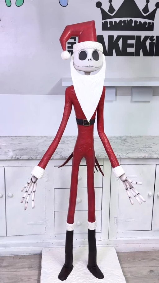 Me the second it turns November 1st🍰🎅🏻
.
.
.
.
#thenightmarebeforechristmas #christmas #cake #cakes #cakedecorating #halloween #art