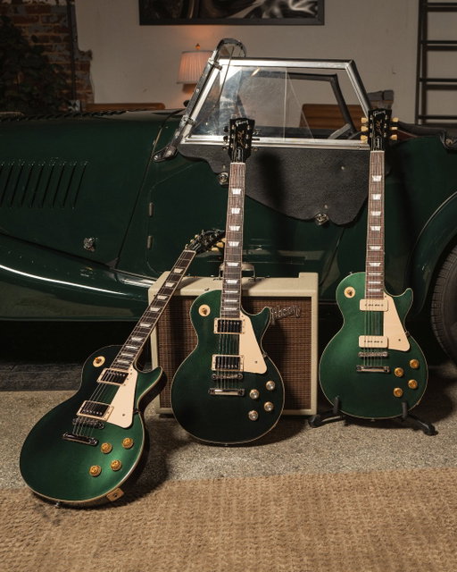 Start your engines! These newest releases from the Gibson Exclusives collection will get your motor running. 🏁 

With a rich history in race cars and sports cars, British Racing Green is iconic. The color first came into play during the 1903 Gordon Bennett Cup, where the color, then-named Shamrock Green, was used on British racing cars. The shade of green quickly became the United Kingdom’s represented color when it came to motorsports competition. British sports car companies began adopting the color with production models like Steve McQueen’s famous 1956 Jaguar XKSS D-Type.

Available ONLY from Gibson—either online or at the Gibson Garage.👉 Get all the specs at the link in our bio. 

#Gibson #LesPaul #BritishRacingGreen #Exclusives