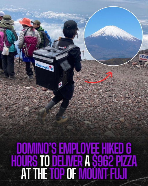 A Domino’s employee accepted a delivery order that paid $962 but the catch was the pizza needed to be delivered to the top of Mount Fuji. The hike up the mountain took over 6 hours and eventually he completed the order👀

#pizza #mountfuji #hike #trending #explore