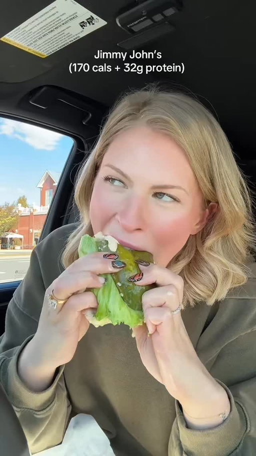 The picklewhich is back at JJ🥒 (170 cals + 32g of protein) Here’s how to order: 
-Turkey Tom as an unwhich with double turkey, no mayo, add Jimmy peppers, and oregano. Add a halved pickle on the side to create the “picklewhich” 
-small Kickin’ Ranch (add 150 cals for whole side) 
-pickle chips (290 cals + 3g protein) 
#sub #pickles #protein #fastfood #weightcarepartner @weightcare_ #weightloss #pcos #pcosweightloss #caloriedeficit #weightlossjourney #mealprep #hack #mom