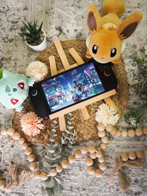 Someone convince me to buy Pokemon ZA. After all the negative reviews I’ve been holding off. 

But lately I’ve seen some reviews for pros and cons especially from  @pokegirlpink (go check her out!) that make me feel like I will enjoy certain parts of the game like the character fashion customisation haha and the new battling mechanics.

Anyways… I may have bought it by the time you see this or might still be pondering over my Amazon shopping cart 🙃

Happy Gaming!

🏷️ #gaming #gamer #pokemon #pokemonza #pokemonlegendsza