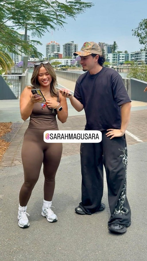 Taking notes on the strategy from @sarahmagusara for even better @instagram scrolling 👀 #CaughtOnExplore