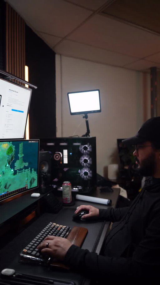 Clean, compact, and creator-focused — the amaran Verge keeps my desk lit without taking up the space. Perfect for those late-night edits or long creative sessions.

[Desk setup, lighting, gaming]

#workspace #homeoffice #pcgamer #officeinspiration #studioscenes #battlestation #gaming #pcsetup #deskgoals #cozyathome #workspacegoals #pc #dreamsetup #pcgaming #cleansetup #desksetup #setupinspiration #setups #pcgamingsetup 
#amaran #desksetup #creatorsetup #lightingforcreators